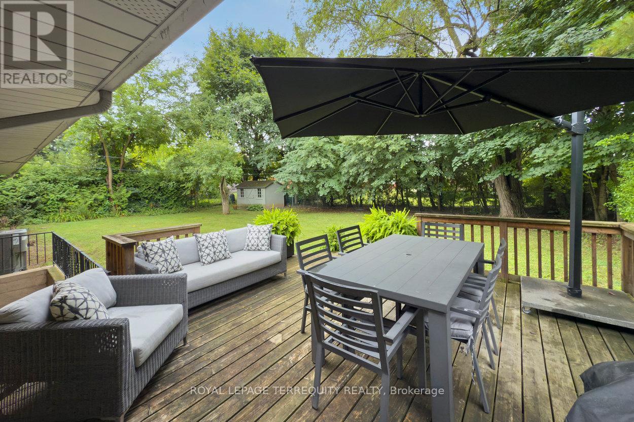 416 The Kingsway, Toronto, Ontario  M9A 3V9 - Photo 36 - W12358663