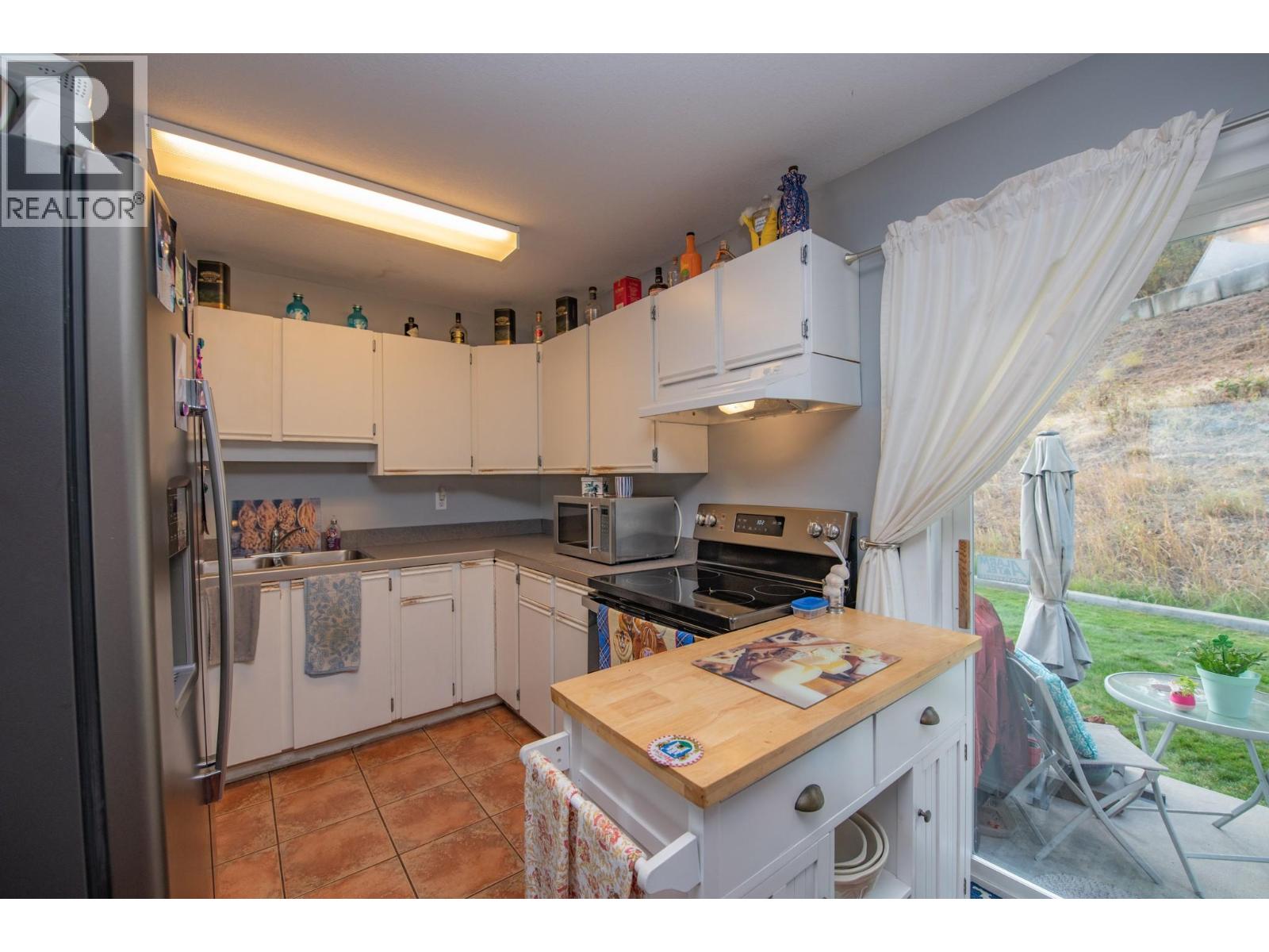 4202 Alexis Park Drive Unit# 203, Vernon, British Columbia  V1T 6H3 - Photo 13 - 10365542