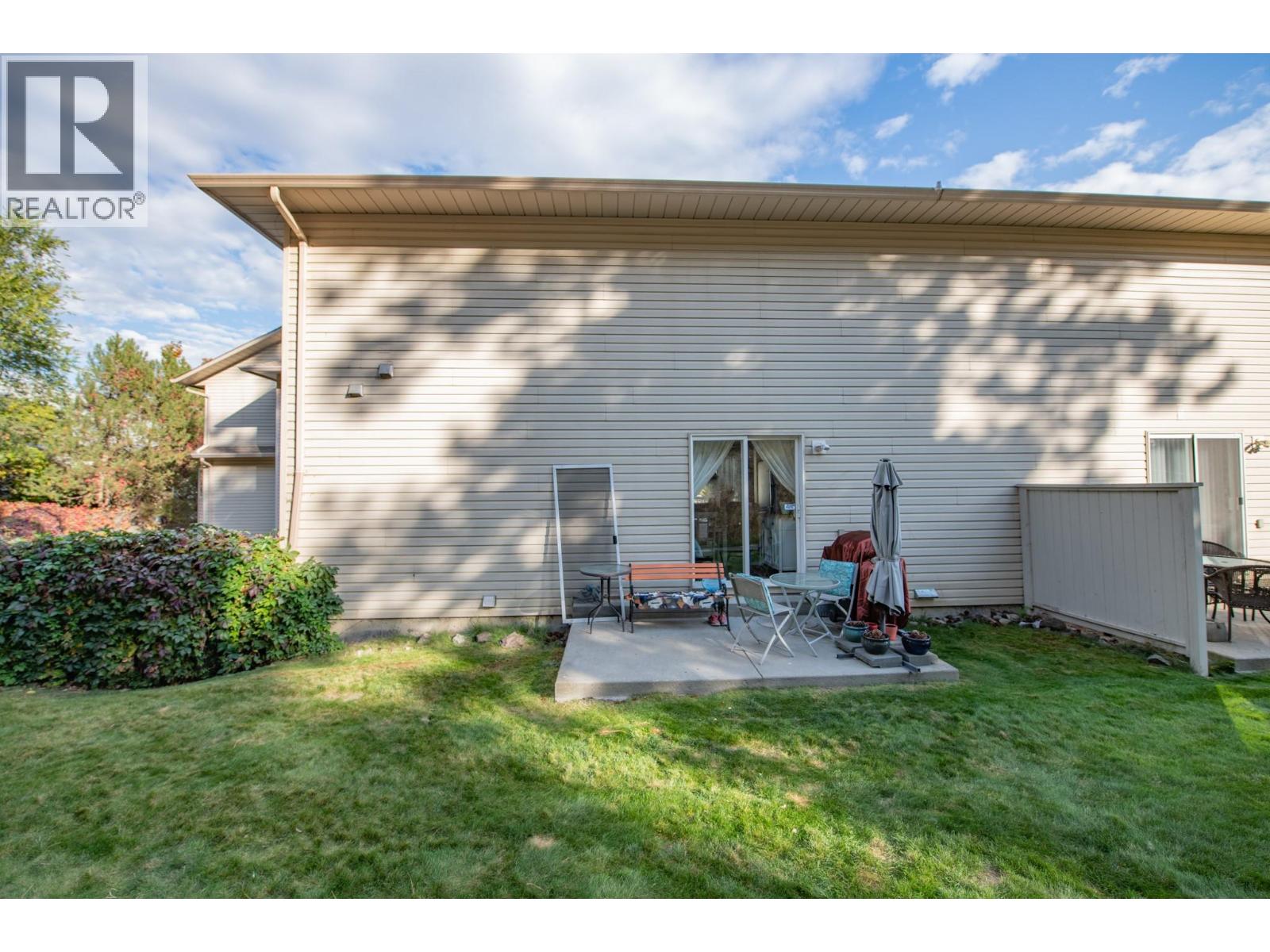 4202 Alexis Park Drive Unit# 203, Vernon, British Columbia  V1T 6H3 - Photo 3 - 10365542
