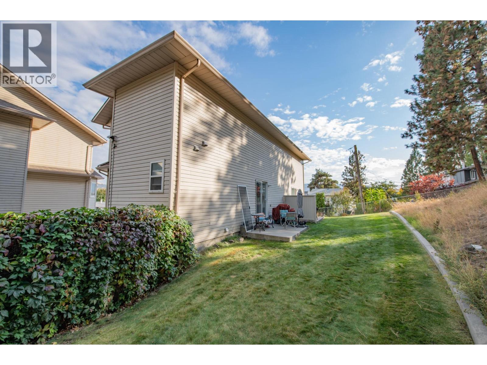 4202 Alexis Park Drive Unit# 203, Vernon, British Columbia  V1T 6H3 - Photo 6 - 10365542