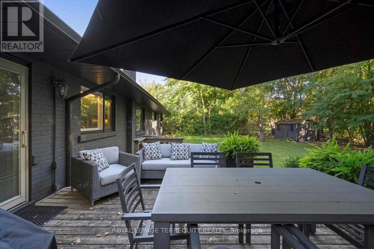 416 The Kingsway, Toronto, Ontario  M9A 3V9 - Photo 37 - W12358663