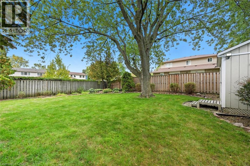 2400 Eaglesfield Drive, Burlington, Ontario  L7P 3V5 - Photo 33 - 40777700