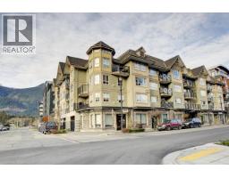 207 38003 SECOND AVENUE, Squamish, British Columbia