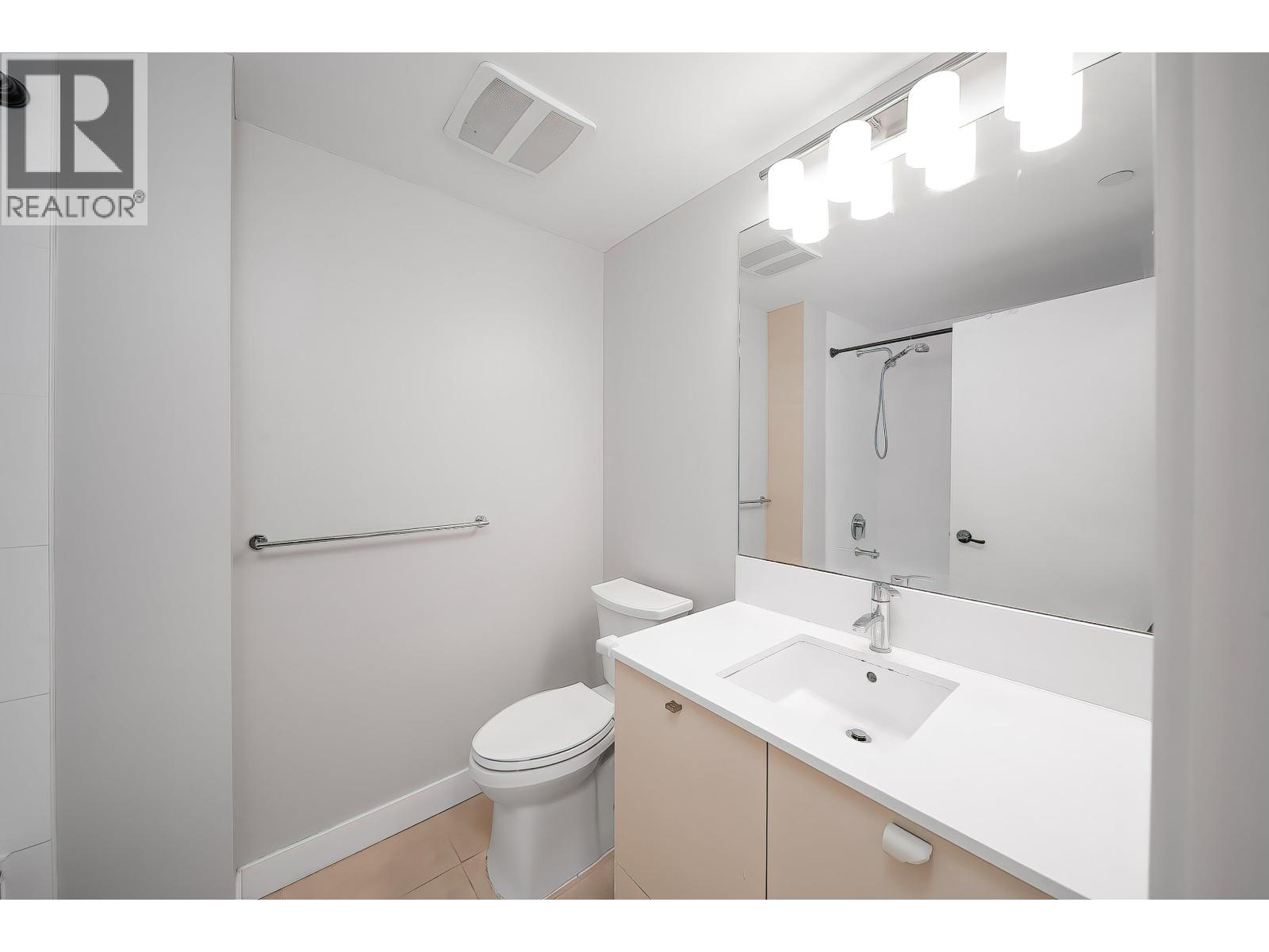 902 6971 Elmbridge Way, Richmond, British Columbia  V7C 0A5 - Photo 11 - R3057194