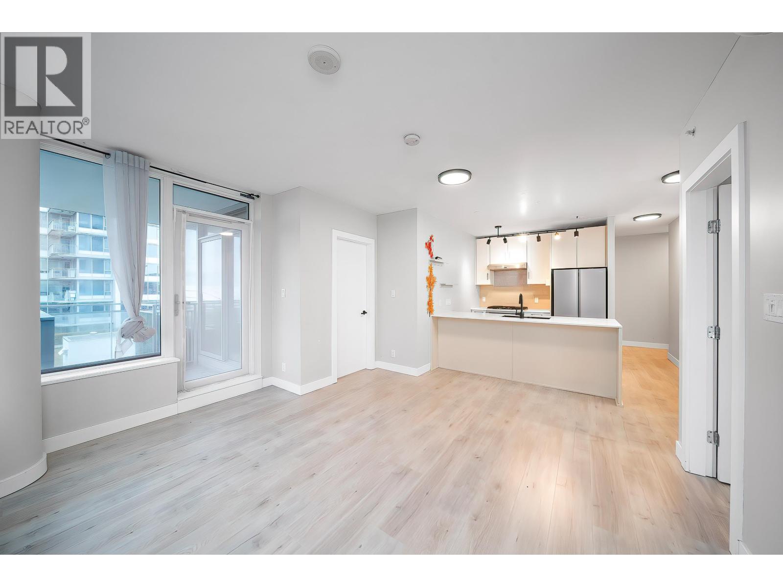 902 6971 Elmbridge Way, Richmond, British Columbia  V7C 0A5 - Photo 3 - R3057194
