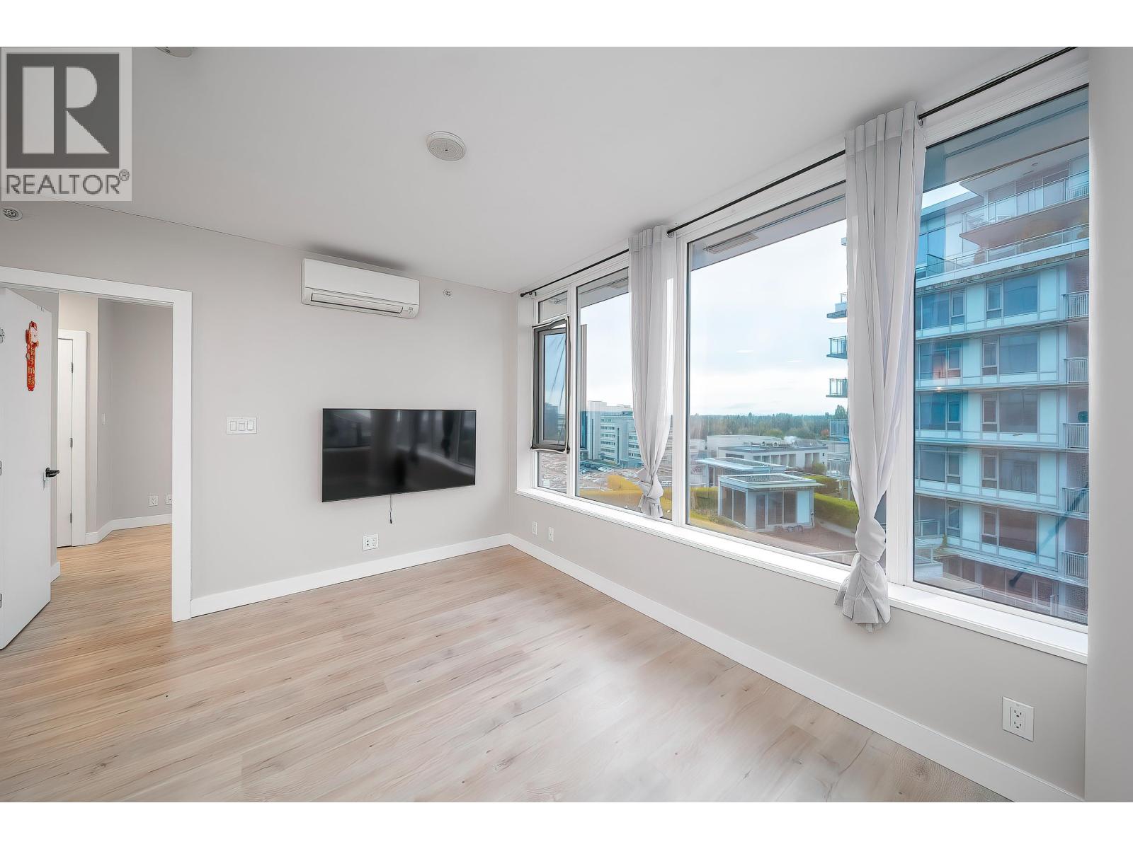 902 6971 Elmbridge Way, Richmond, British Columbia  V7C 0A5 - Photo 4 - R3057194