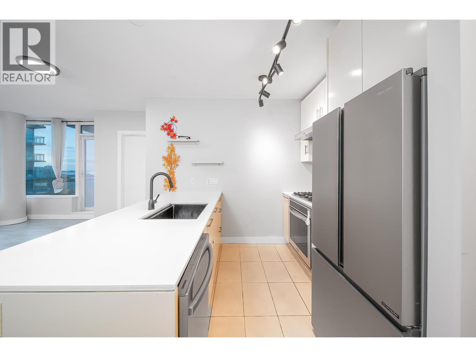 902 6971 Elmbridge Way, Richmond, British Columbia  V7C 0A5 - Photo 6 - R3057194