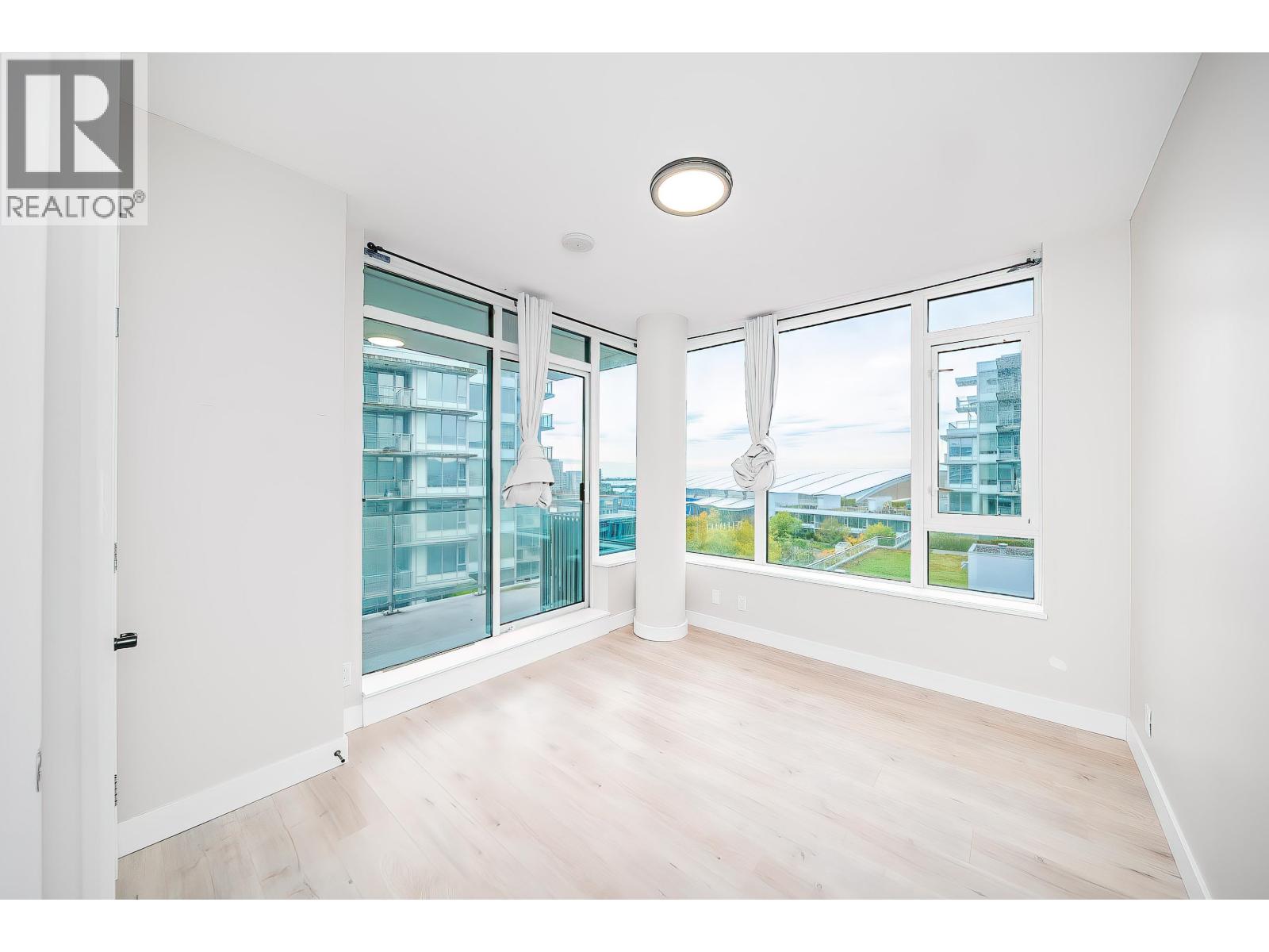 902 6971 Elmbridge Way, Richmond, British Columbia  V7C 0A5 - Photo 8 - R3057194
