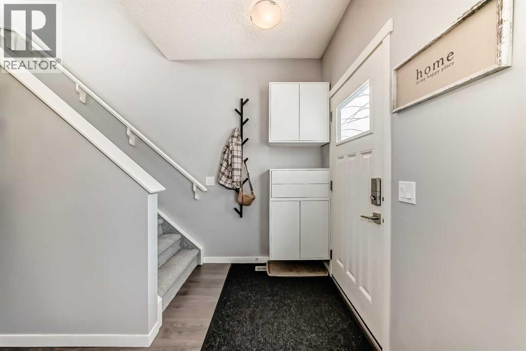176 Masters Avenue Se, Calgary, Alberta  T3M 2B7 - Photo 3 - A2258220