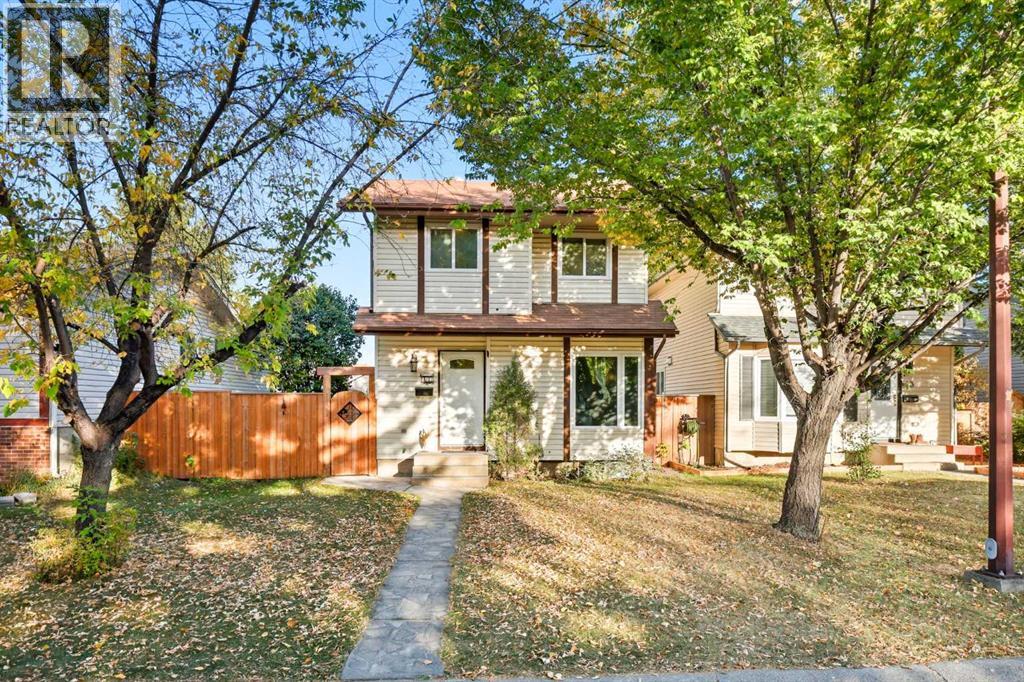 47 Shawglen Place Sw, Calgary, Alberta  T2Y 1X9 - Photo 1 - A2261761