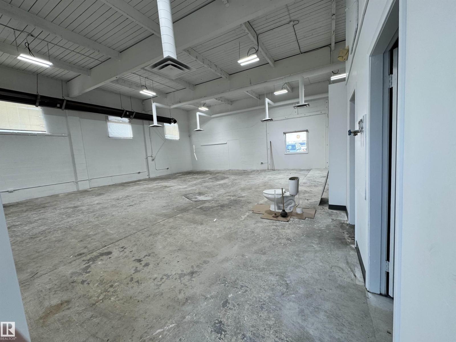 7812 Coronet Rd Nw, Edmonton, Alberta  T6E 6V2 - Photo 3 - E4461543
