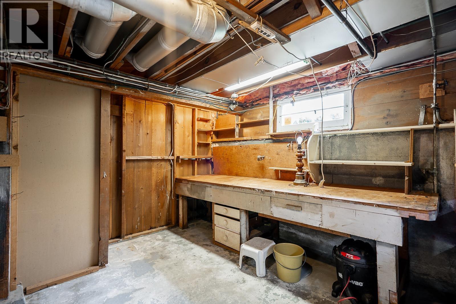 319 Churchill Avenue, New Westminster, British Columbia  V3L 4P4 - Photo 22 - R3057195