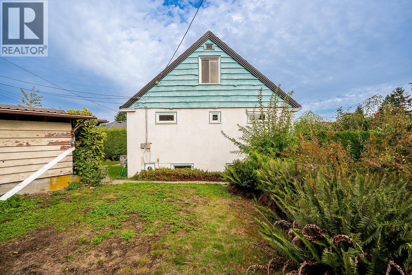 319 Churchill Avenue, New Westminster, British Columbia  V3L 4P4 - Photo 27 - R3057195