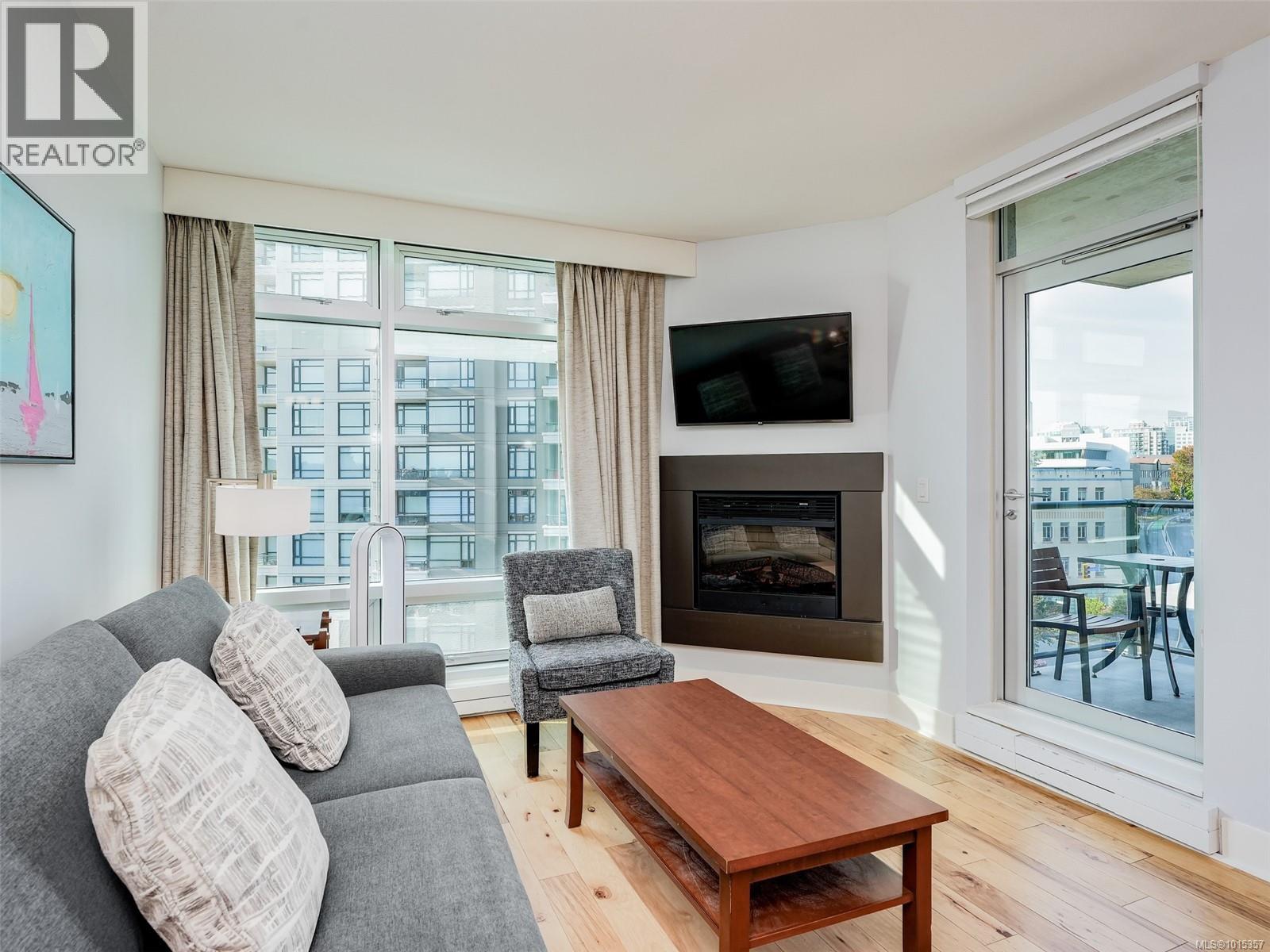 A604 810 Humboldt St, Victoria, British Columbia  V8V 5B1 - Photo 2 - 1015357