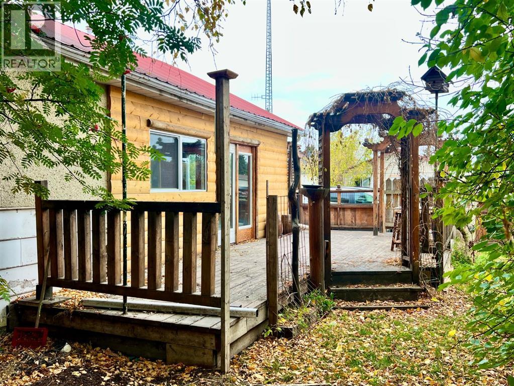 5019 50 Avenue, Caroline, Alberta  T0M 0M0 - Photo 16 - A2263377