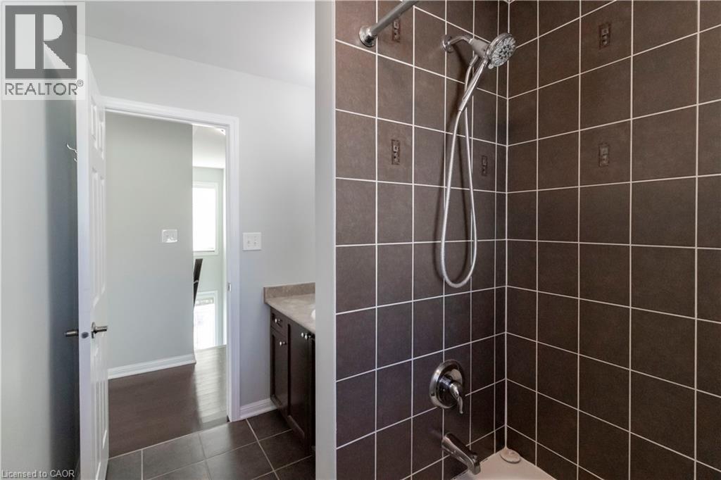 66 Michigan Avenue, Cambridge, Ontario  N3C 0C8 - Photo 24 - 40775787
