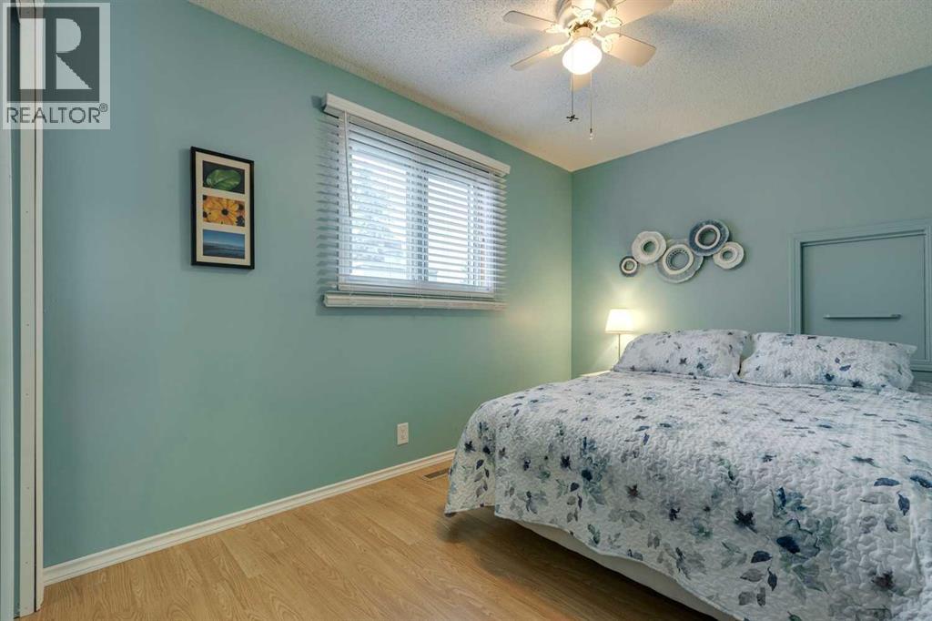 152 Sandstone Road Nw, Calgary, Alberta  T3K 2X9 - Photo 24 - A2261251