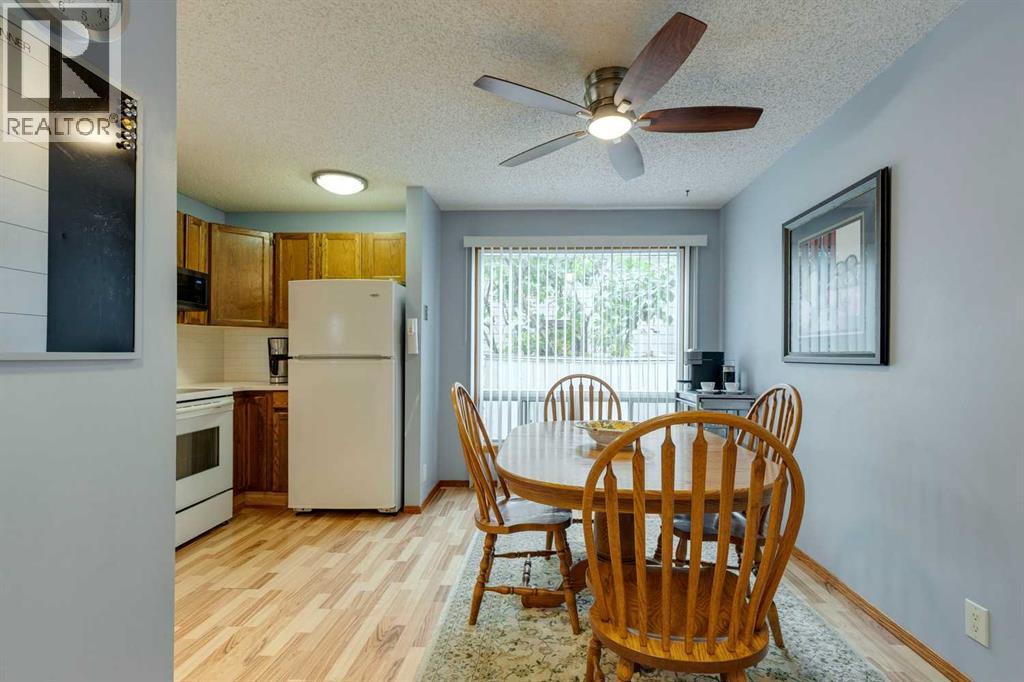 152 Sandstone Road Nw, Calgary, Alberta  T3K 2X9 - Photo 9 - A2261251