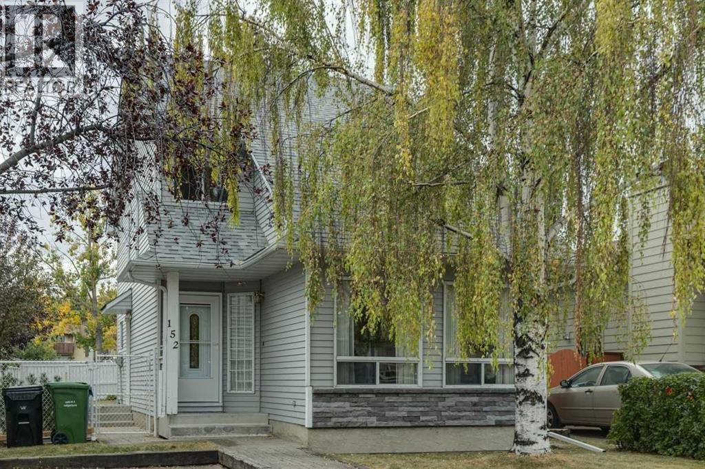 152 Sandstone Road Nw, Calgary, Alberta  T3K 2X9 - Photo 1 - A2261251