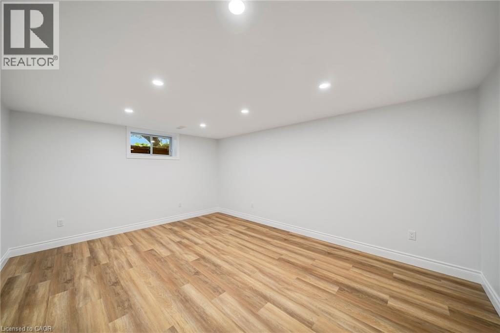 12 Geddes Street, Grimsby, Ontario  L3M 1J4 - Photo 21 - 40777934
