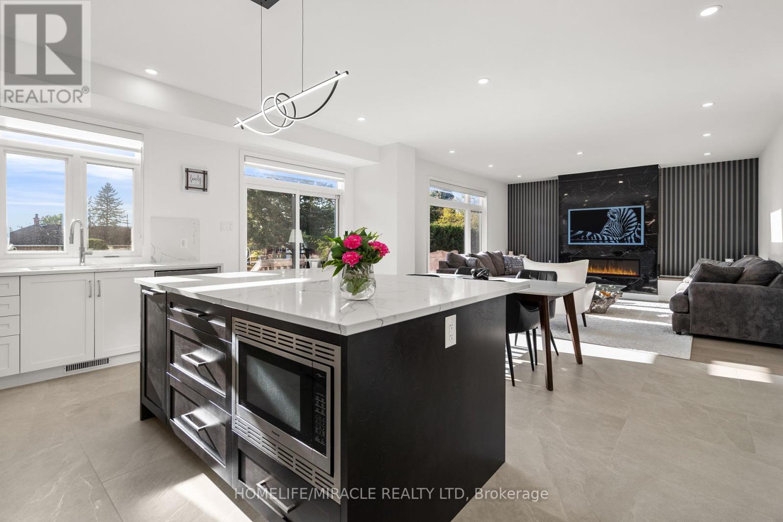 616 Kenabeek Terrace E, Ottawa, Ontario  K4M 0M2 - Photo 18 - X12448584
