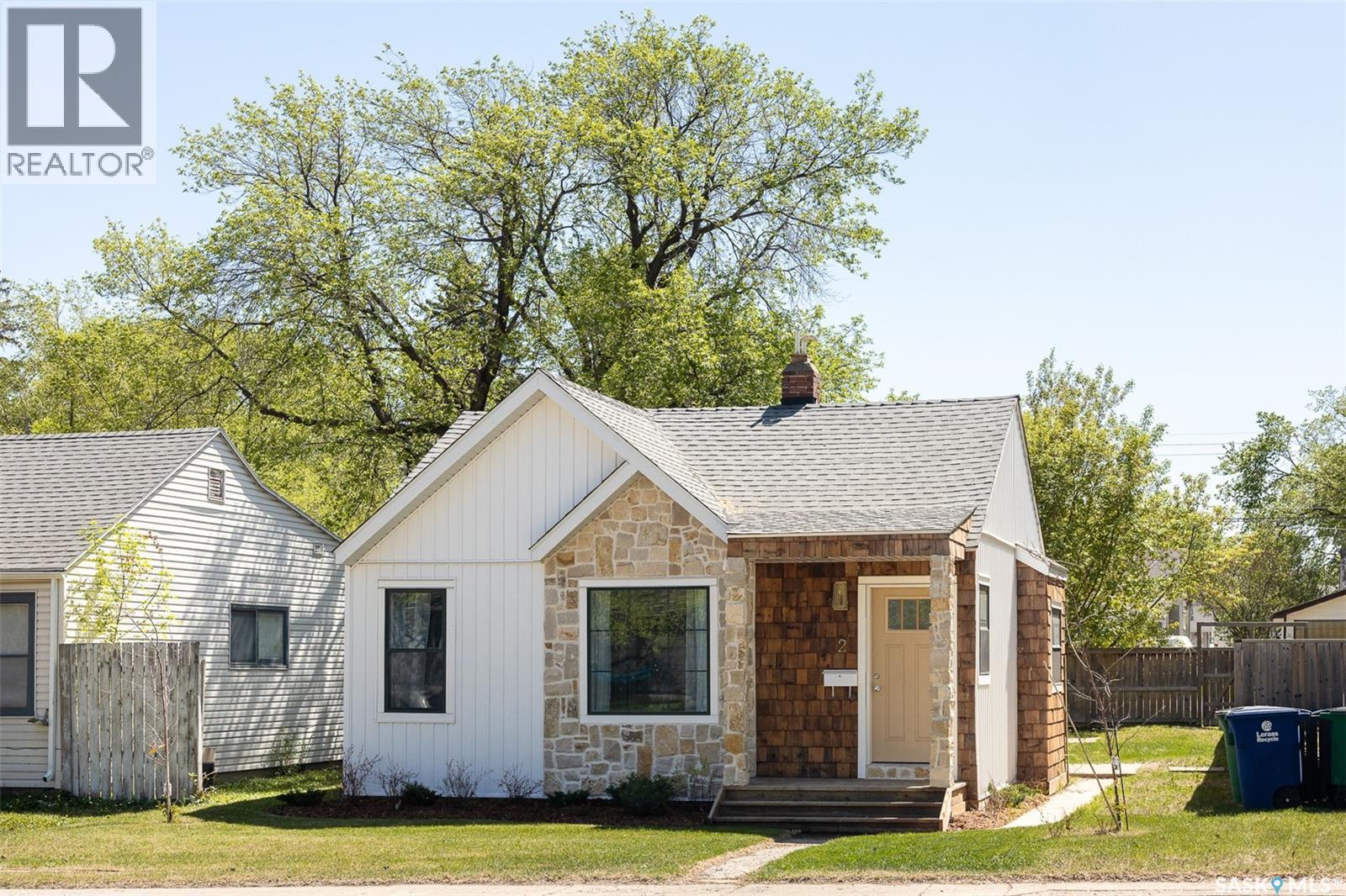 2 Connaught Place, Saskatoon, Saskatchewan  S7L 1C7 - Photo 2 - SK020530