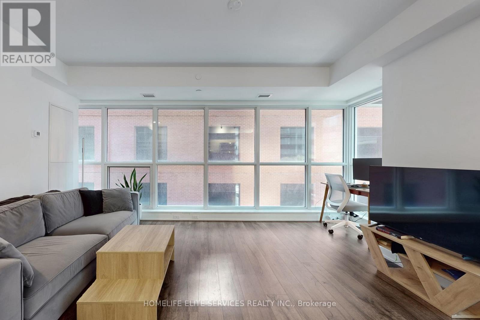 703 - 327 King Street W, Toronto, Ontario  M5V 0W7 - Photo 13 - C12455215