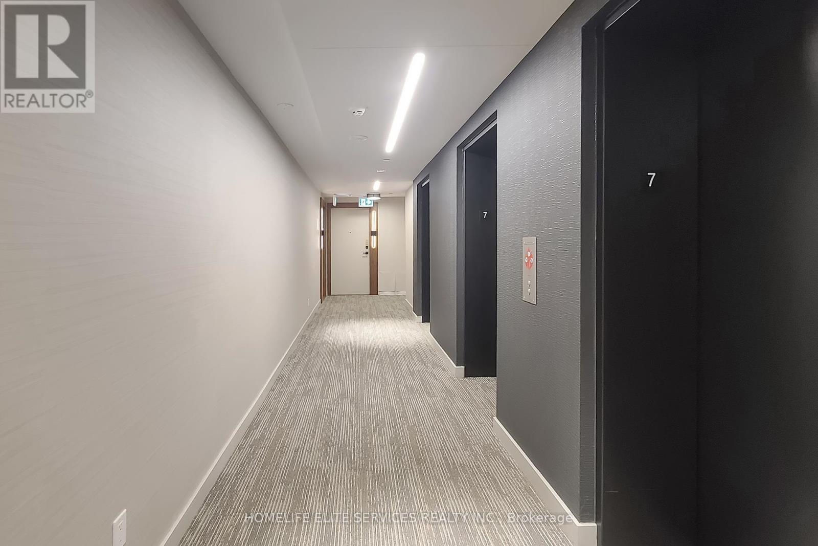 703 - 327 King Street W, Toronto, Ontario  M5V 0W7 - Photo 33 - C12455215