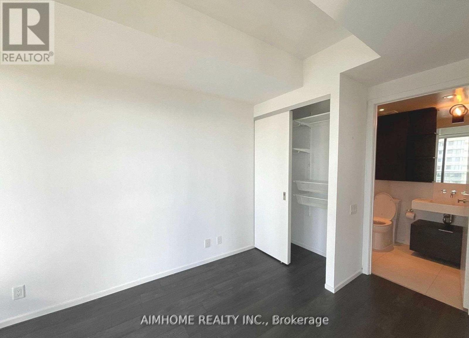 3702 - 5 St Joseph Street, Toronto, Ontario  M4Y 1J6 - Photo 6 - C12455226