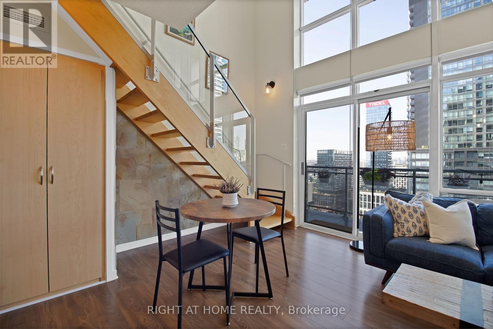 3205 - 15 Fort York Boulevard, Toronto (Waterfront Communities), Ontario  M5V 3Y4 - Photo 12 - C12455237