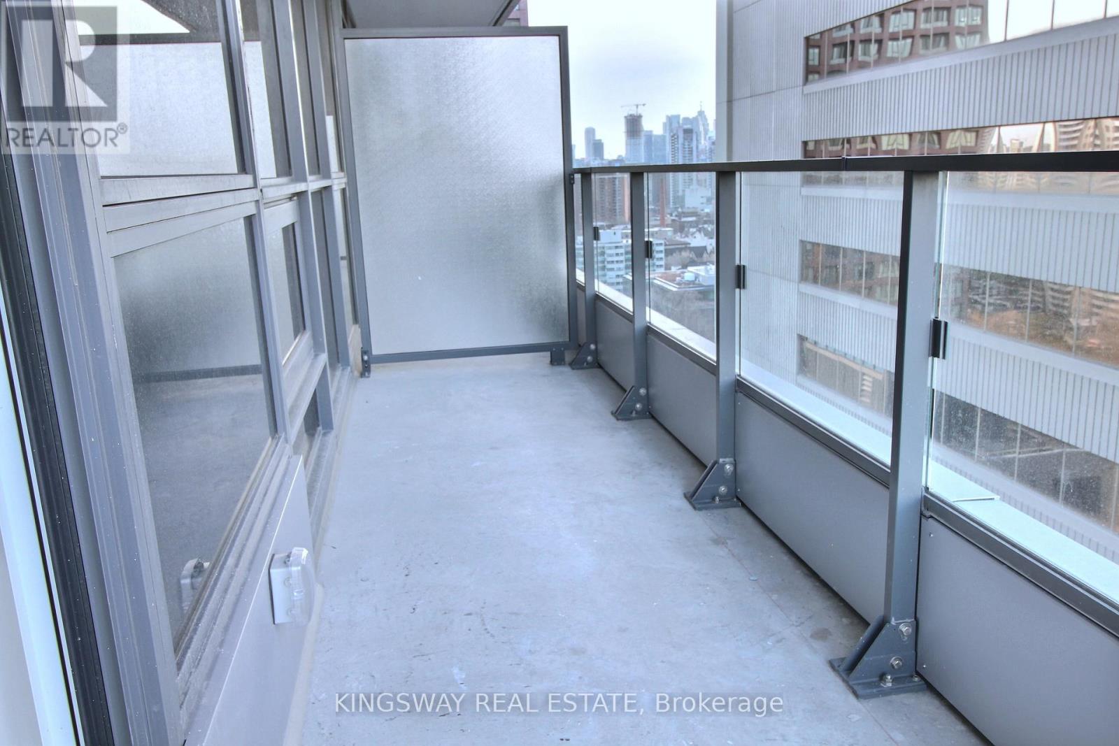 1605 - 395 Bloor Street E, Toronto, Ontario  M4W 0B4 - Photo 17 - C12455250