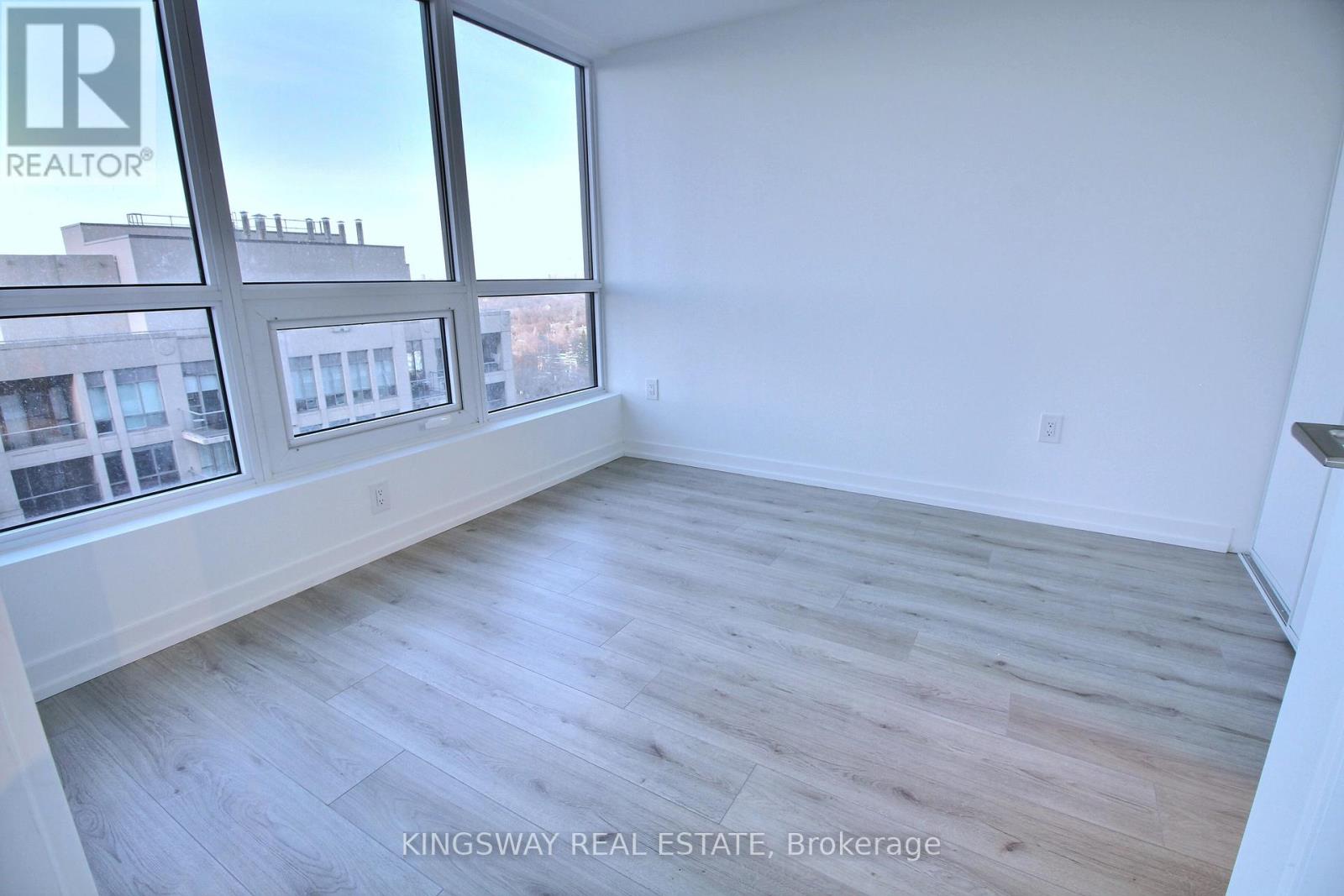 1605 - 395 Bloor Street E, Toronto, Ontario  M4W 0B4 - Photo 8 - C12455250