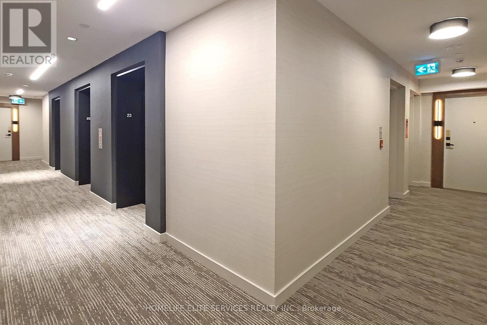 2302 - 327 King Street W, Toronto, Ontario  M5V 0W7 - Photo 12 - C12455264