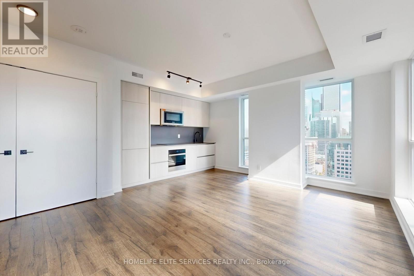 2302 - 327 King Street W, Toronto, Ontario  M5V 0W7 - Photo 16 - C12455264
