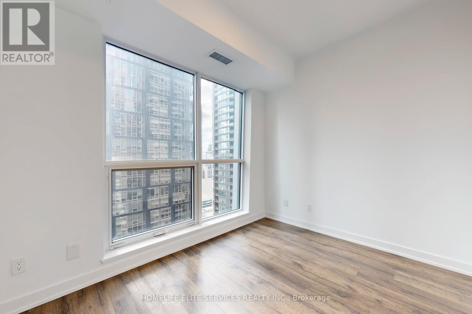 2302 - 327 King Street W, Toronto, Ontario  M5V 0W7 - Photo 28 - C12455264