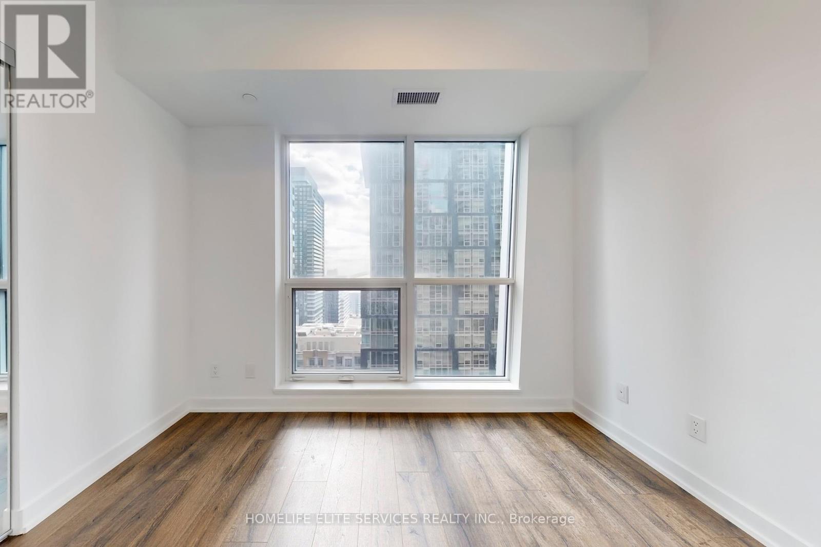 2302 - 327 King Street W, Toronto, Ontario  M5V 0W7 - Photo 29 - C12455264