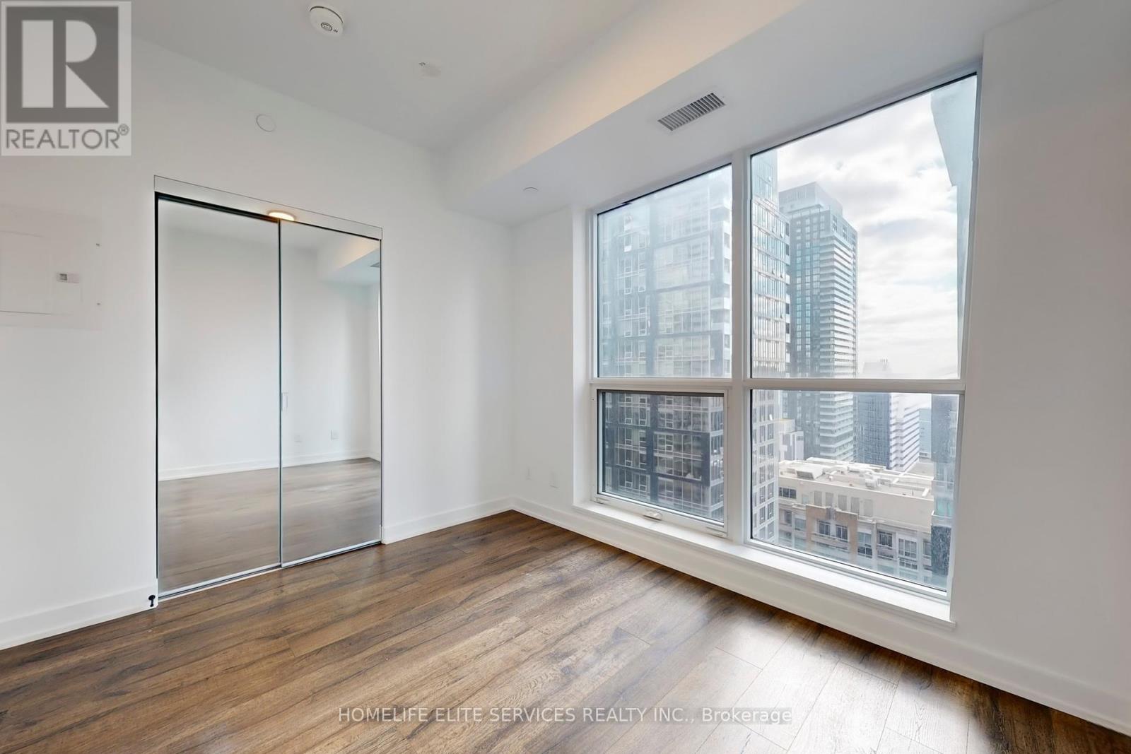 2302 - 327 King Street W, Toronto, Ontario  M5V 0W7 - Photo 30 - C12455264