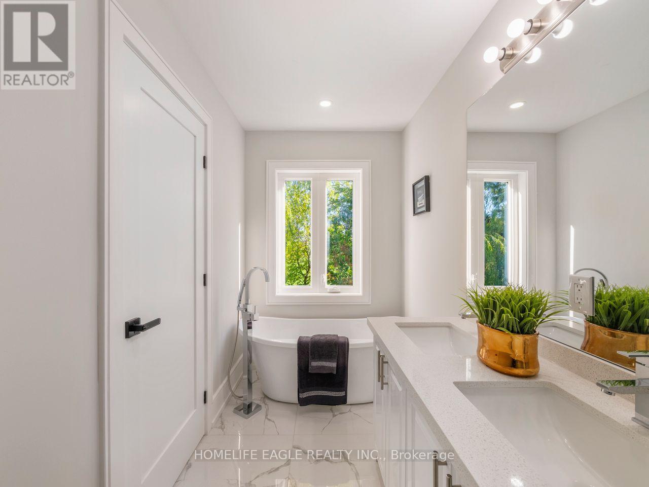 15 Malta Street, Toronto, Ontario  M1N 2L2 - Photo 11 - E12455212