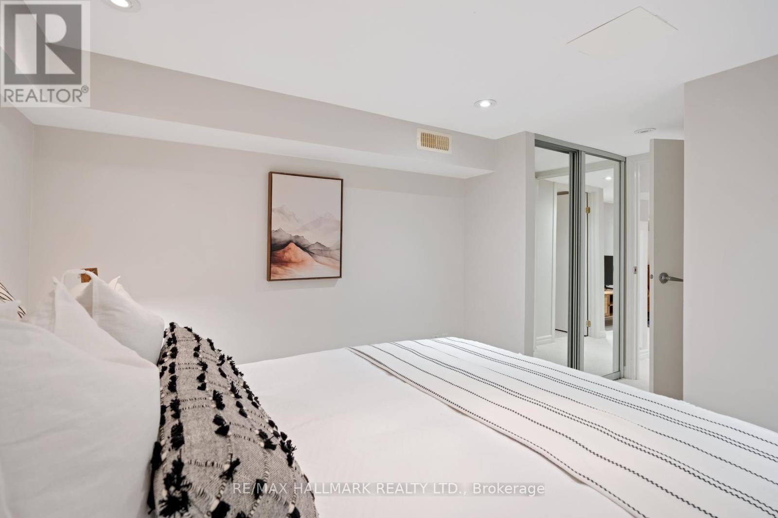 53 Ferrier Avenue, Toronto, Ontario  M4K 3H5 - Photo 40 - E12455219