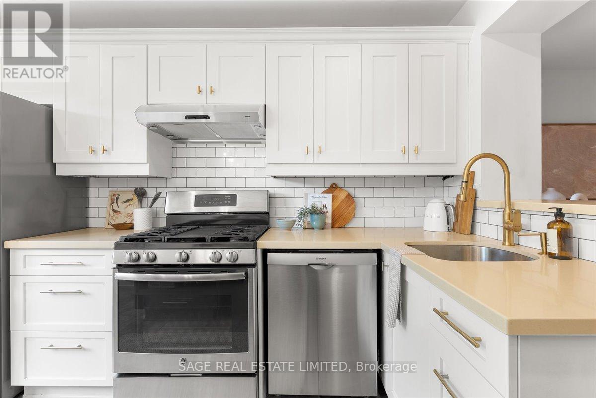 28 Pickering Street, Toronto (East End-Danforth), Ontario  M4E 3J6 - Photo 13 - E12455240