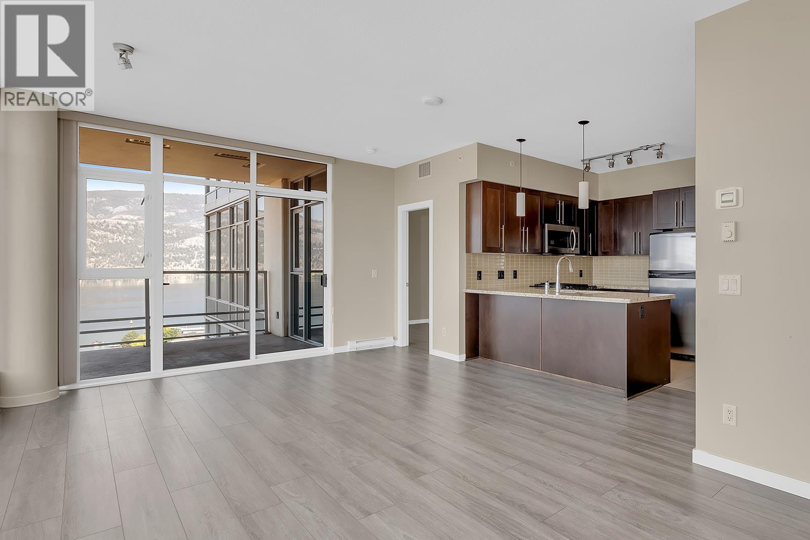 1075 Sunset Drive Unit# 2407, Kelowna, British Columbia  V1Y 9Y9 - Photo 17 - 10365403
