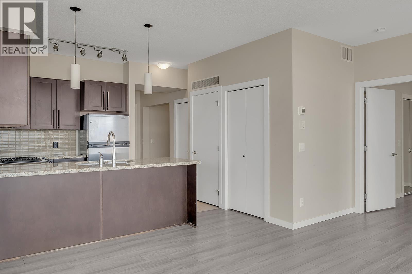 1075 Sunset Drive Unit# 2407, Kelowna, British Columbia  V1Y 9Y9 - Photo 21 - 10365403