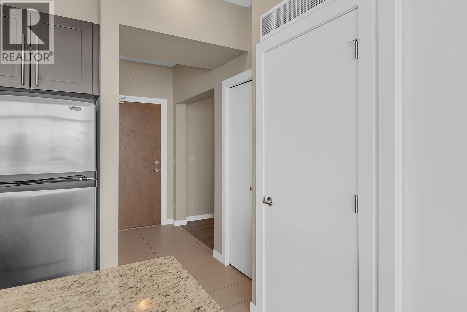1075 Sunset Drive Unit# 2407, Kelowna, British Columbia  V1Y 9Y9 - Photo 33 - 10365403