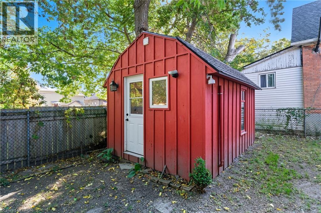 8 Tasker Street, St. Catharines, Ontario  L2R 3Z8 - Photo 22 - 40777068