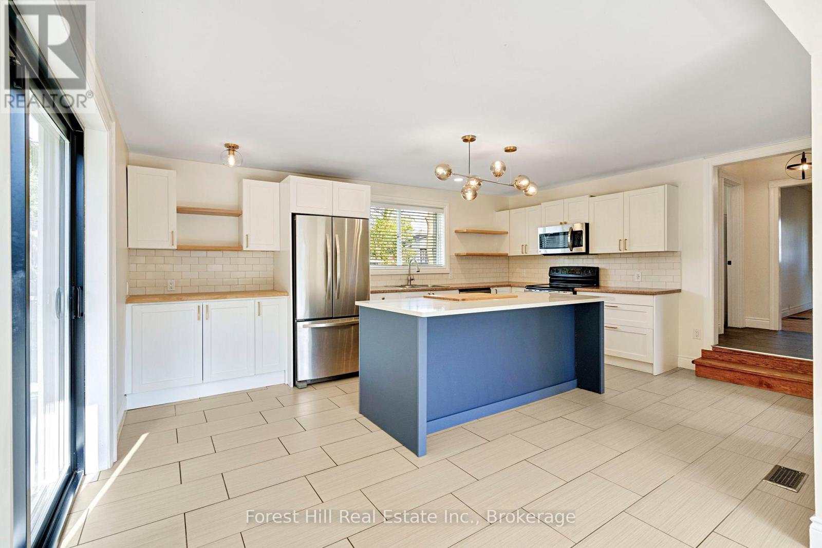 2824 County Road 124 Road, Clearview, Ontario  L0M 1H0 - Photo 15 - S12455279