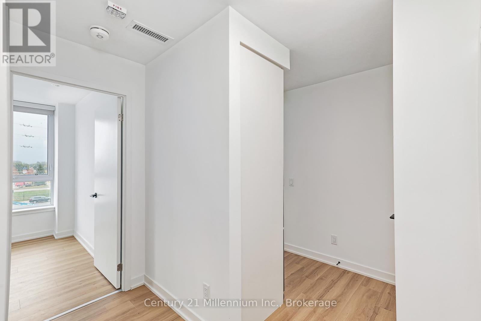 306 - 31 Huron Street, Collingwood, Ontario  L9Y 5T7 - Photo 8 - S12455329