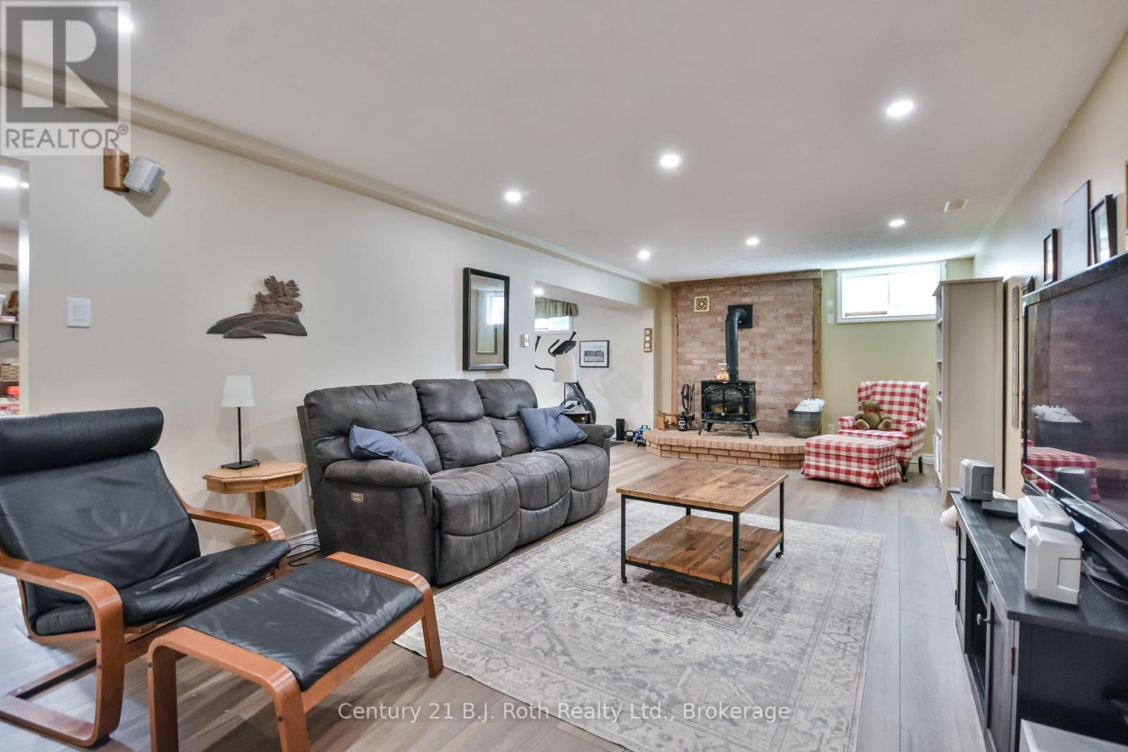 49 Sulky Drive, Penetanguishene, Ontario  L9M 1J4 - Photo 25 - S12455338