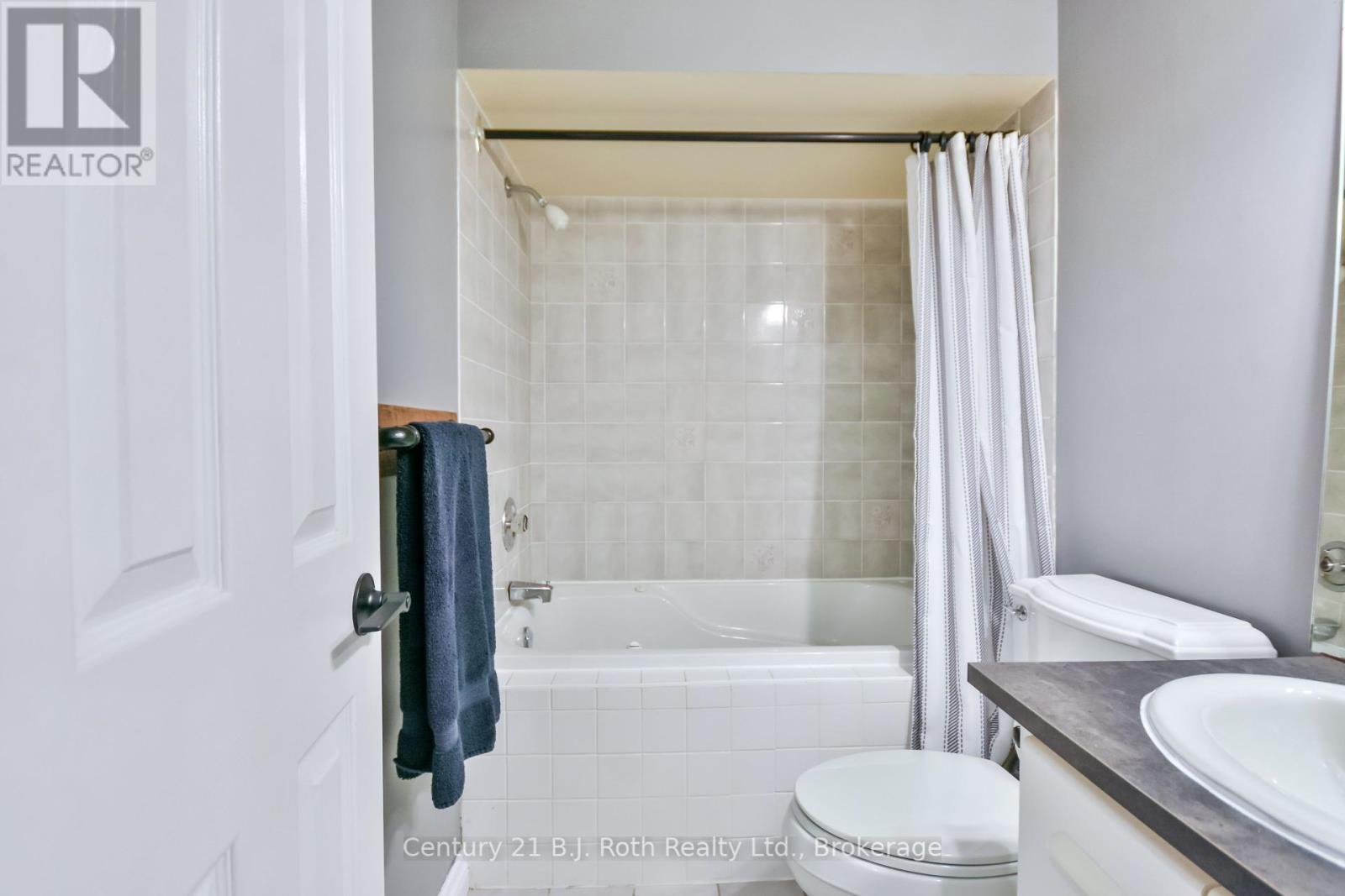 49 Sulky Drive, Penetanguishene, Ontario  L9M 1J4 - Photo 30 - S12455338