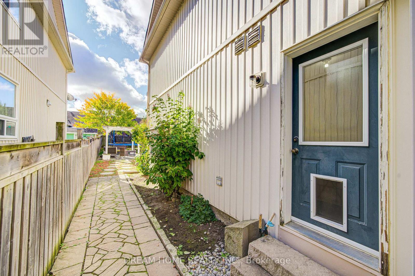 23 Viscount Way, East Gwillimbury, Ontario  L0G 1M0 - Photo 30 - N12455221