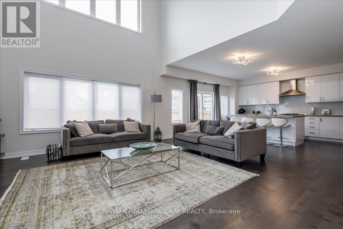 1433 Mcroberts Crescent, Innisfil, Ontario  L9S 4R7 - Photo 11 - N12455246